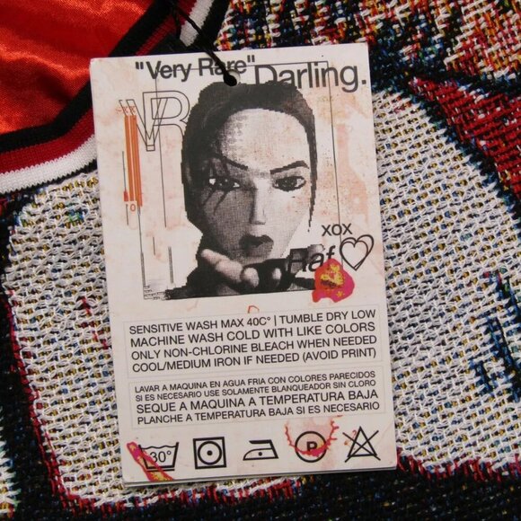 NEW VERYRARE  Sweatshirt White/Red Size XXL Take Your Pills Crewneck Pullover - Picture 9 of 9